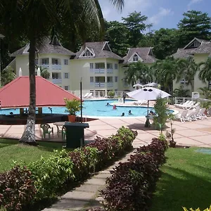 Apartment Seaview At The Ridge - Stunning View Of, Ocho Rios